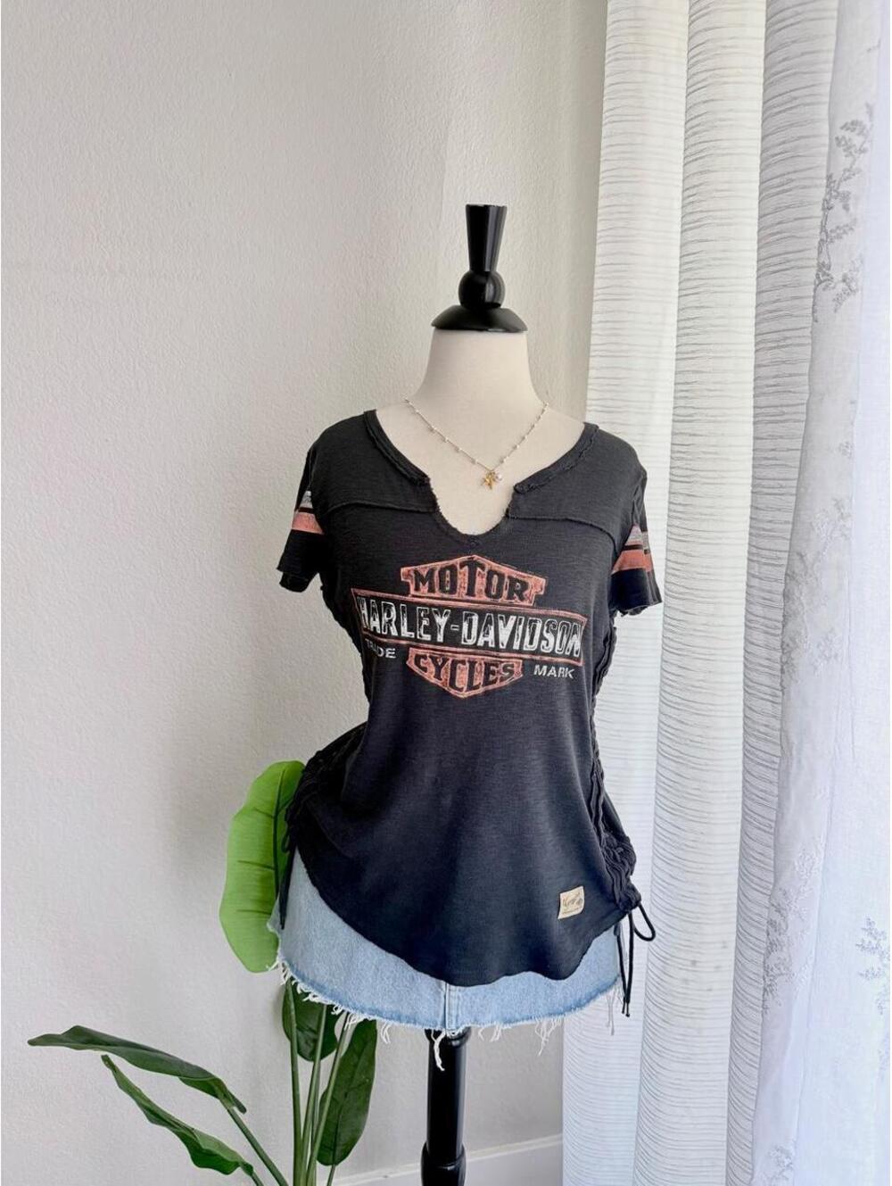 Y2K Harley-Davidson Drawstring Graphic Tee